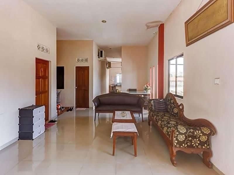 Oyo 91298 Rumah Cantik Homestay 2 estrellas en Batam Centre