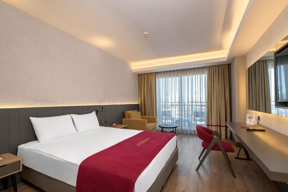 The X Belek 3