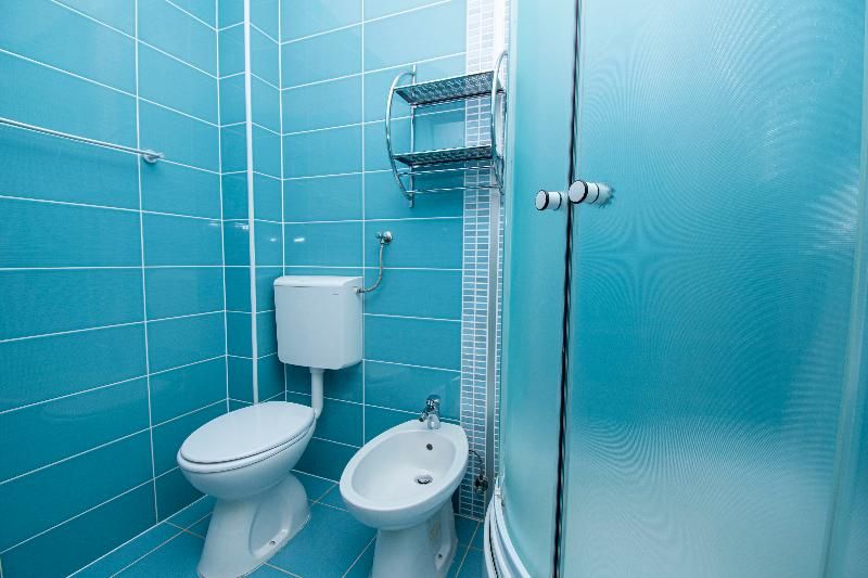 LotusApart 3 estrelas em Premantura