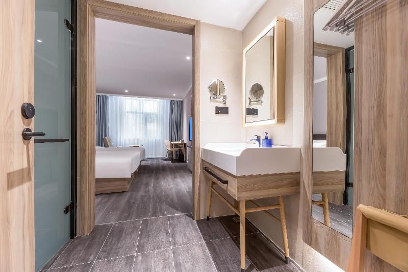 Hanting Hotel Suzhou East Bianhe Road 3