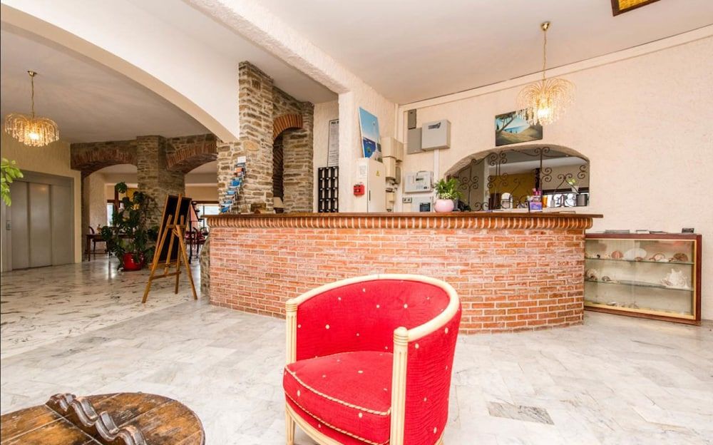 Hôtel le Catalan Restaurant Le Miradou 2