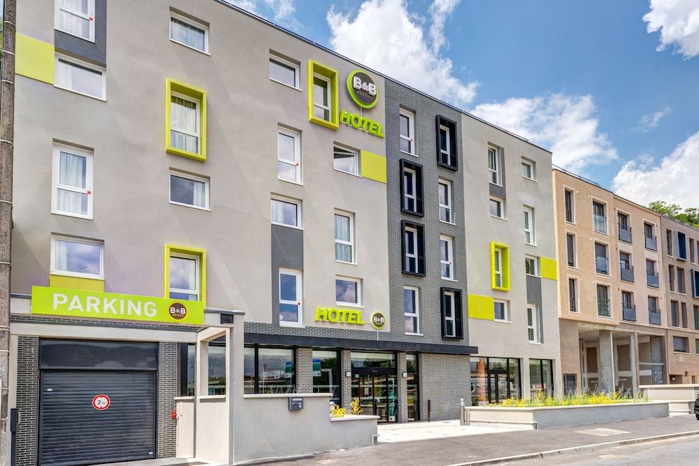 B&B HOTEL Le Port- Marly St-Germain en Laye 3 estrelas em Le Port-Marly