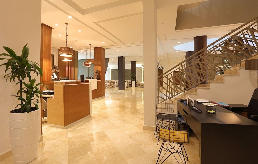 Playa Del Pacha Suites Hotel 3