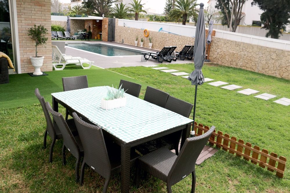 Aparts & Suites summer cascade Alvor 1