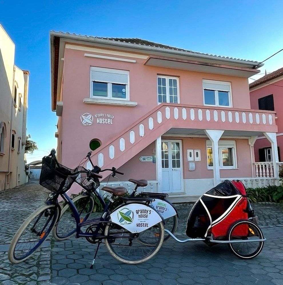 Grannys Guesthouse -1 estrelas em Mira