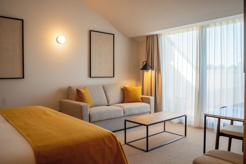 Calderona Wellness 1