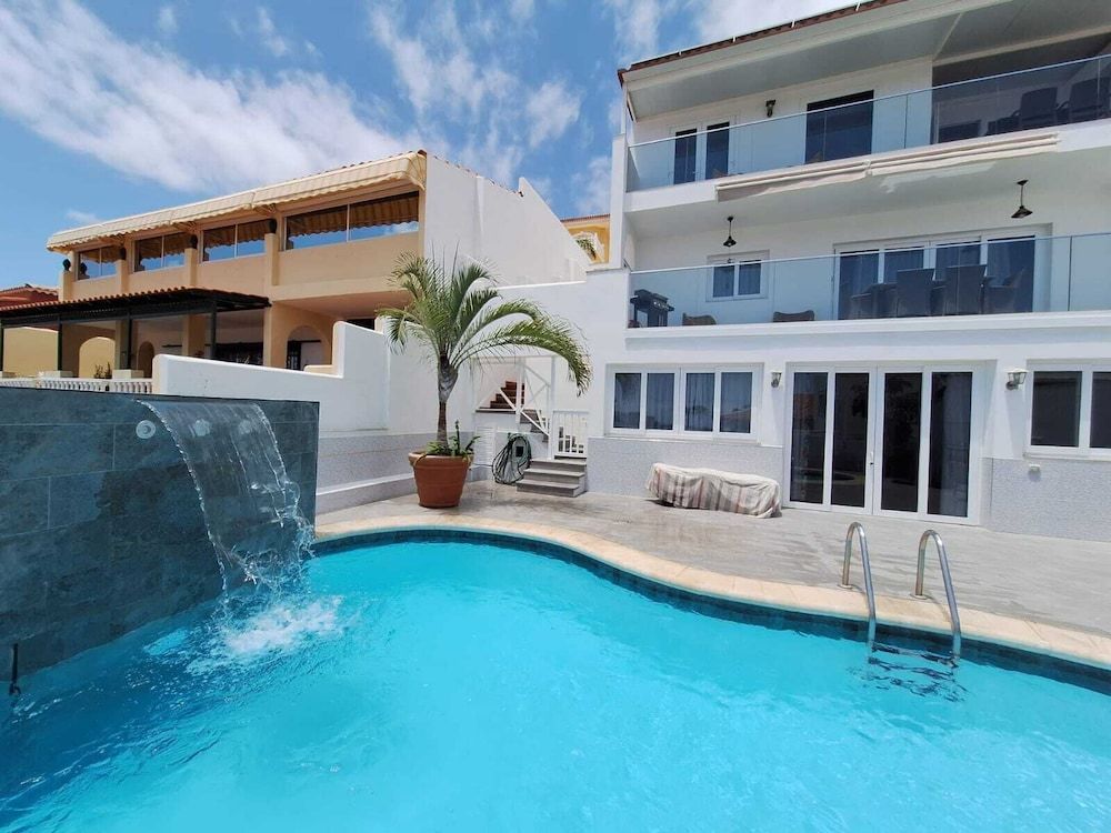 Adeje deluxe Villas santa Monica by Apartamentos Estrella del Norte 1