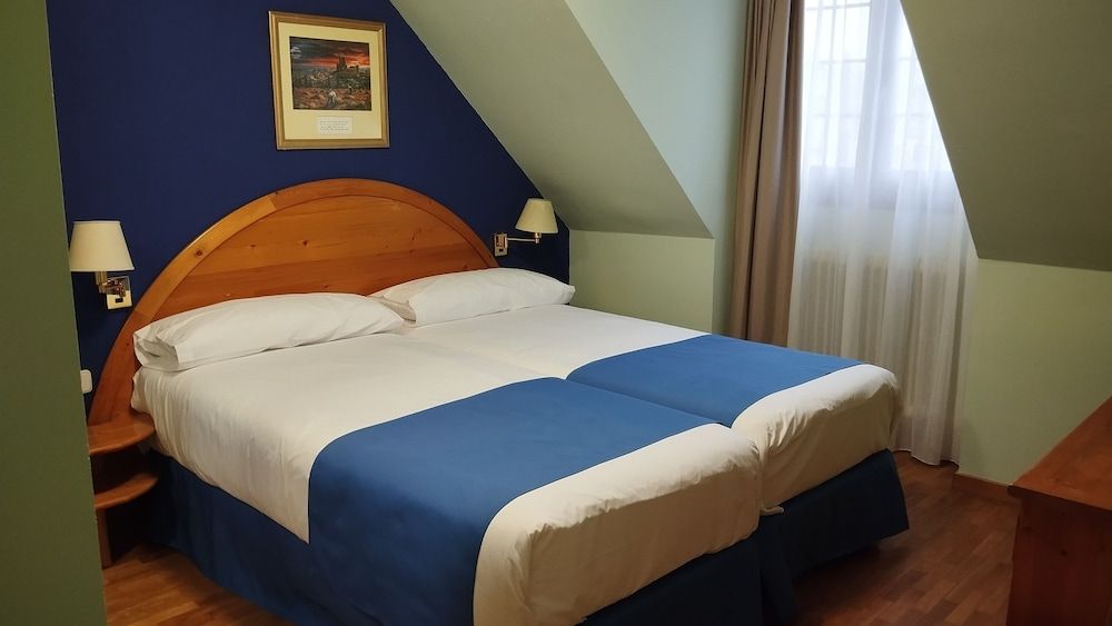Hotel Covaleda Soria 2