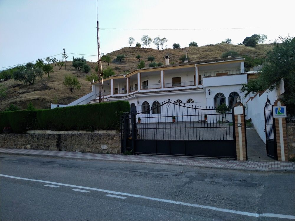 Alojamiento Ardales -1 estrellas en Jaén