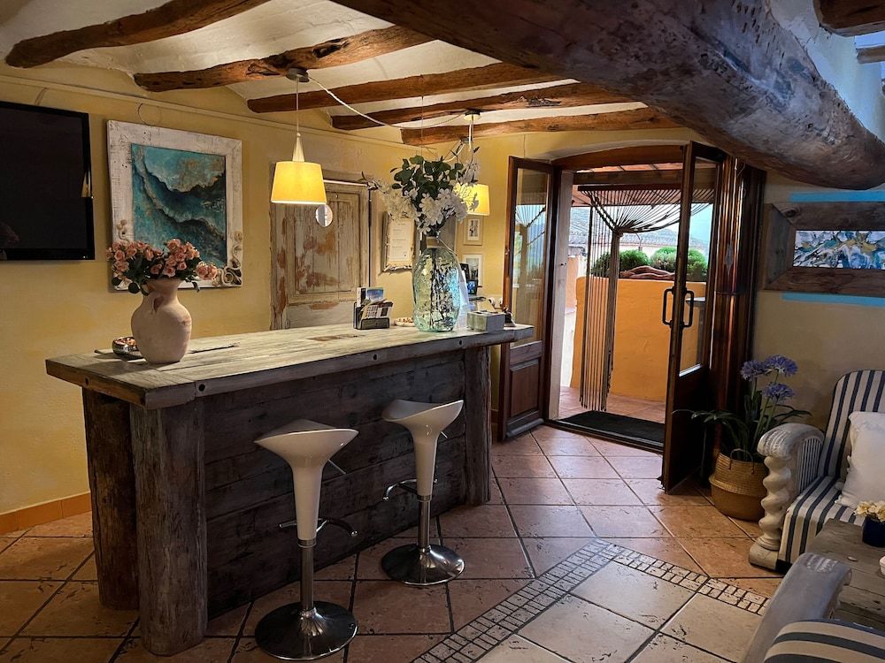 Les Vinyes Hotel Boutique & Spa 2