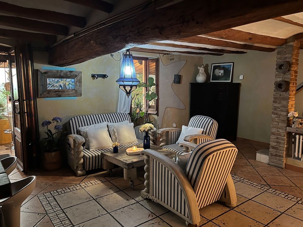 Les Vinyes Hotel Boutique & Spa 3