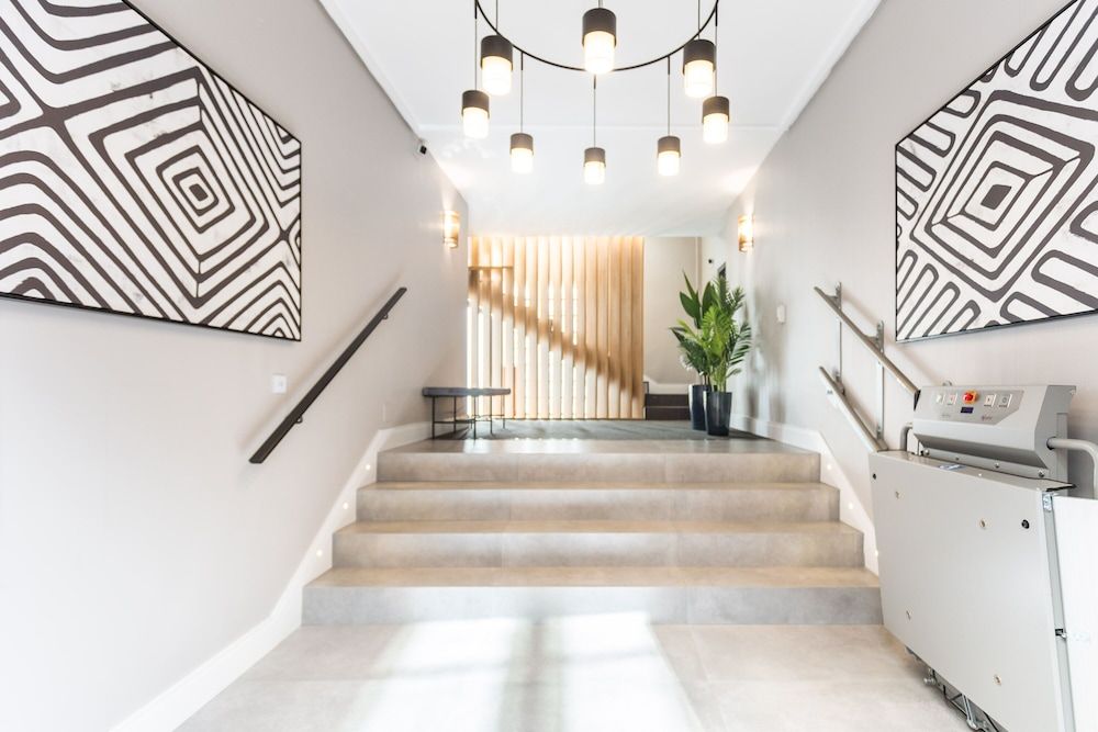 ELEVEN Apartments Real de la Carretería, by Homing U 2