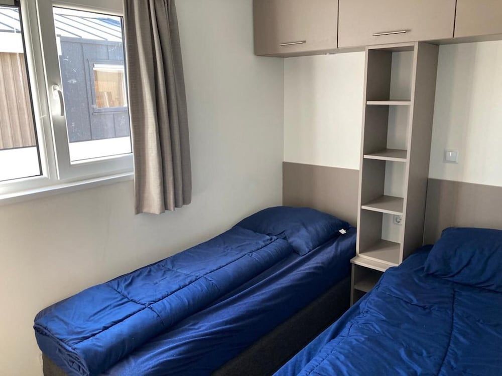 Modern Chalet With Combi Microwave Near Efteling 3