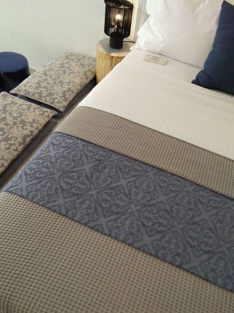 Esperia Luxury Suites 3