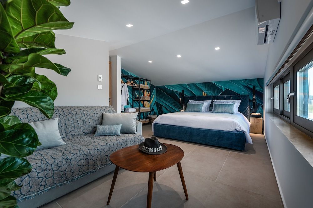 TAF Beach Villas with Tesla 3