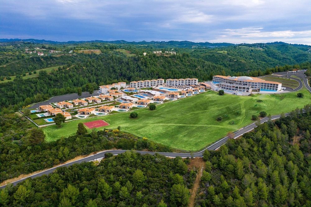 Ajul Luxury Hotel & Spa Resort, a Registry Collection Hotel 5 étoiles à Agia Paraskevi