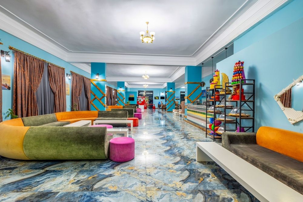 Senza Garden Holiday Club 3