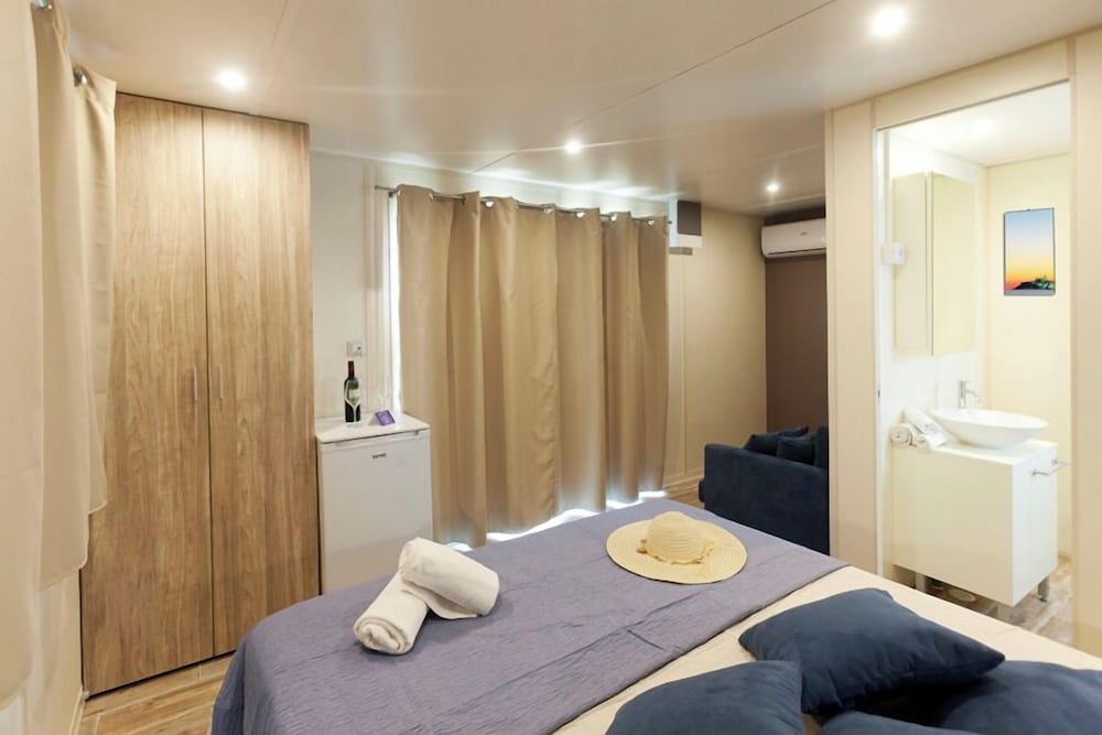 Gitavillage California 2