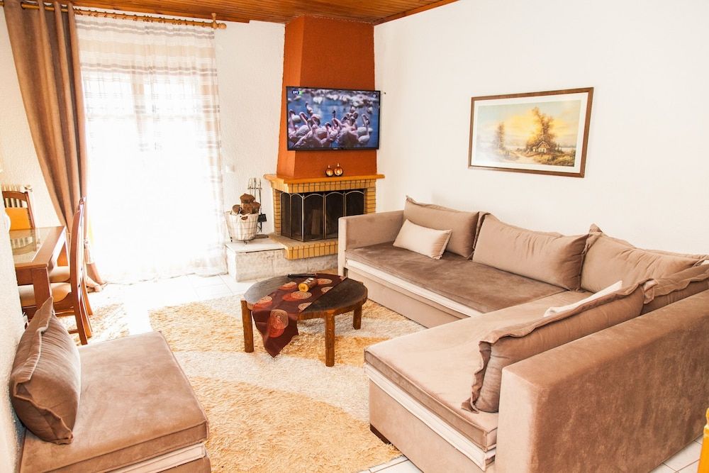 Filoxenia Maisonette Downtown Arachova