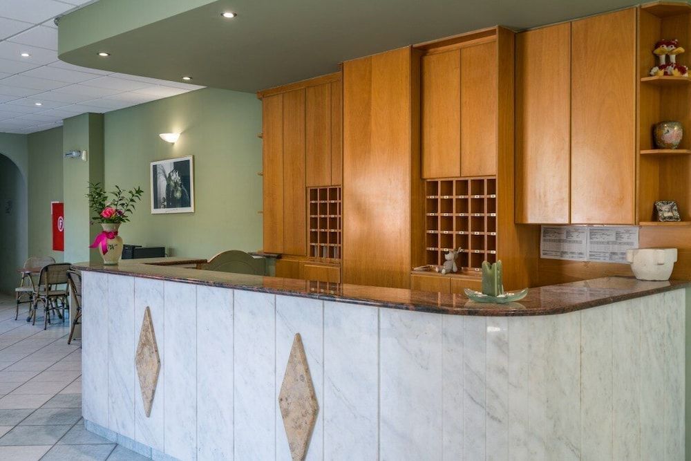 Alamis Hotel & Apartments 2