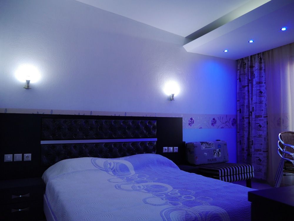 Blue Bay Beach Hotel 3