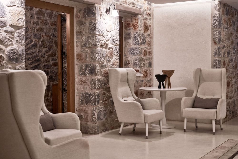 100 Rizes Seaside Resort - Small Luxury Hotels of The World 2