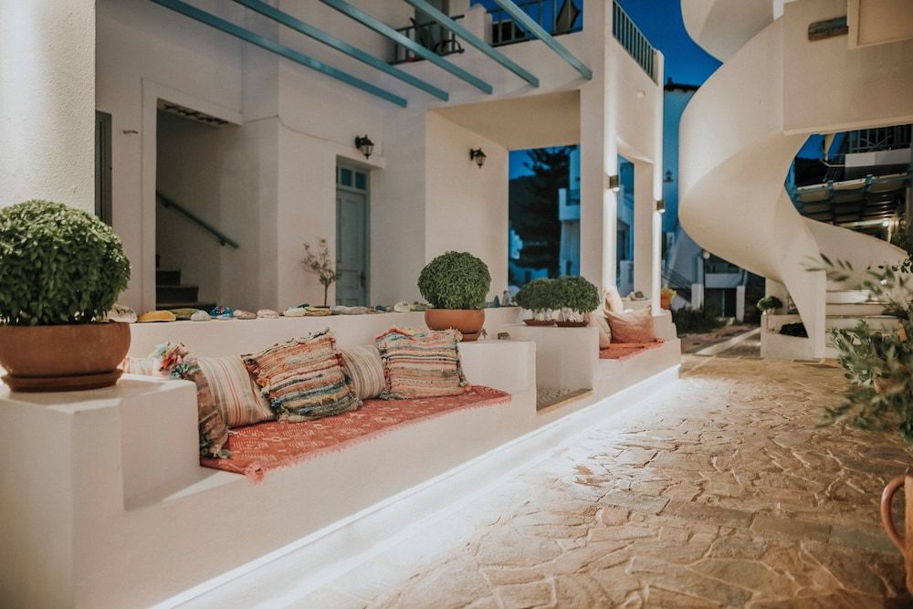 Saronis Hotel Agistri - Adults Only 2