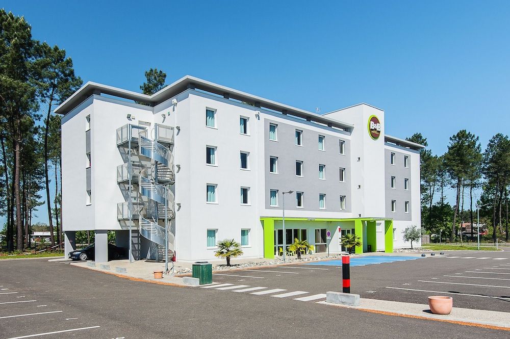 B&B HOTEL Mont-de-Marsan 2 estrelas em Saint-Avit