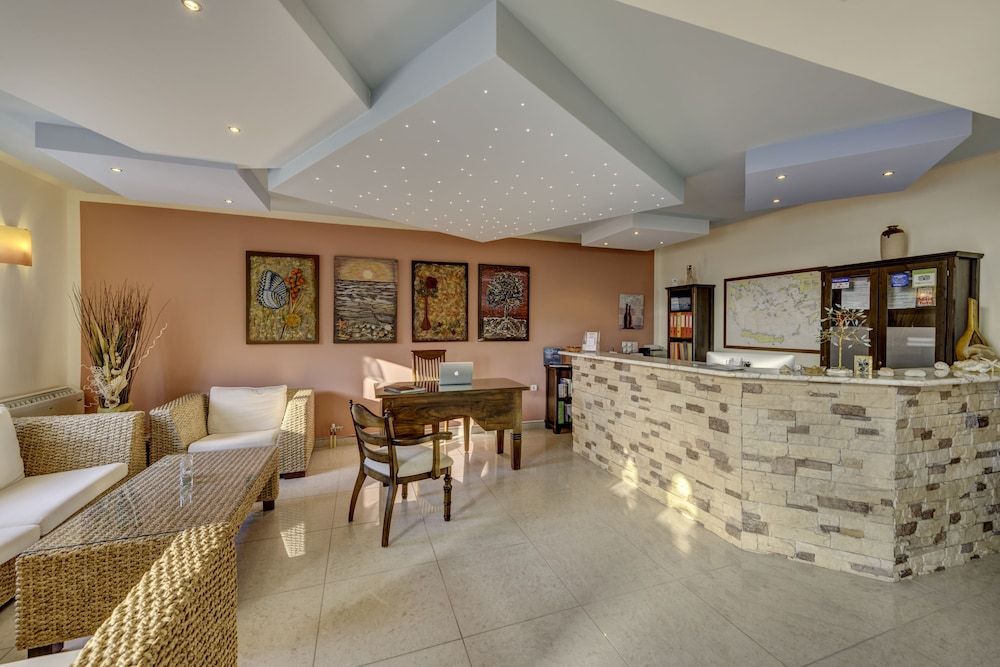 Sunrise Beach Suites 3