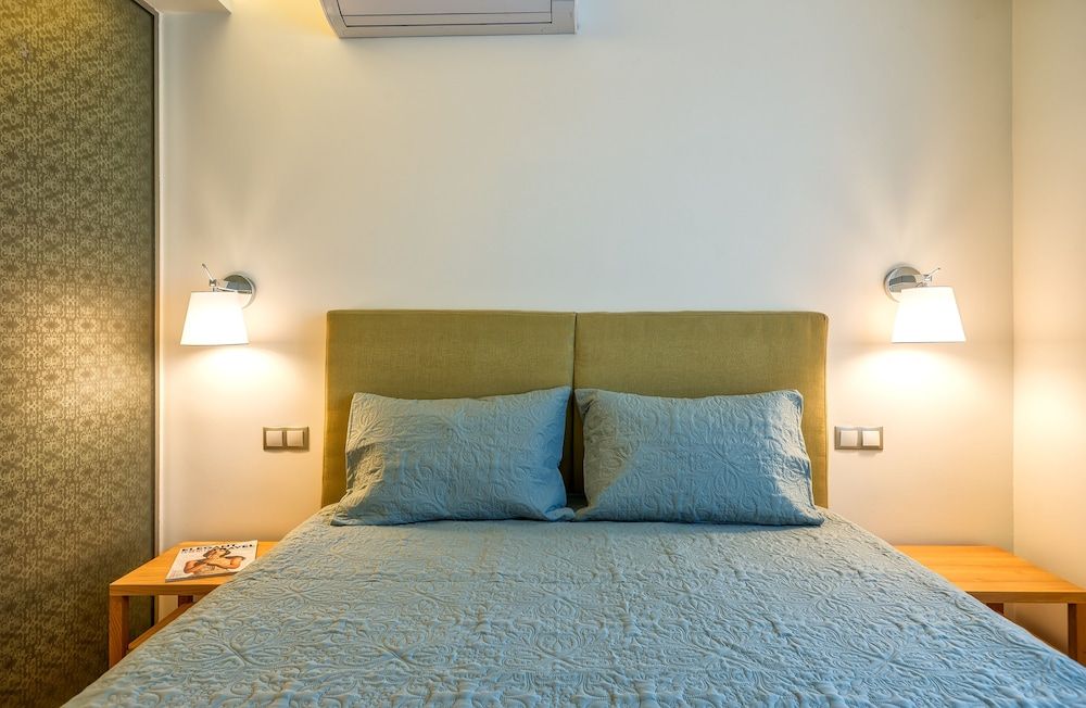 Belvedere Andros 2