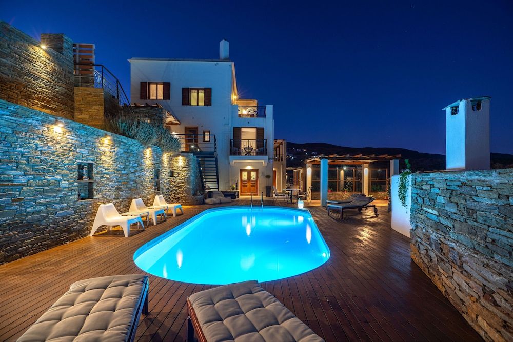 Belvedere Andros -1 stelle a Andro