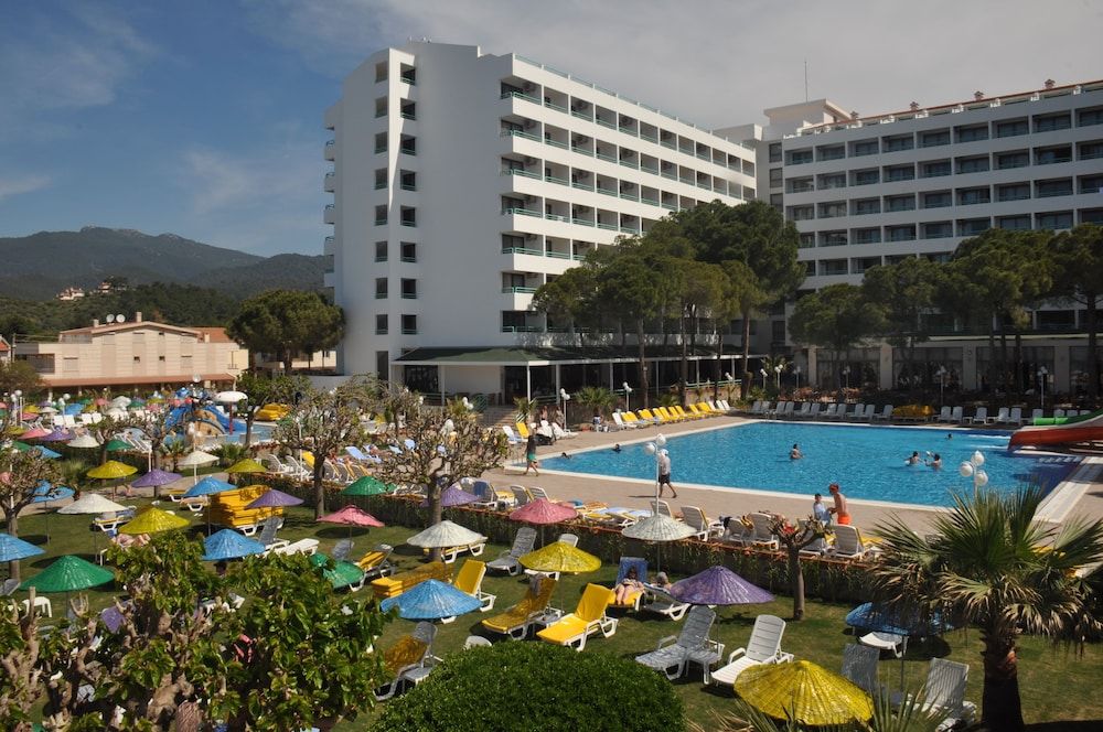 Hotel Grand Efe 4 estrelas em Özdere