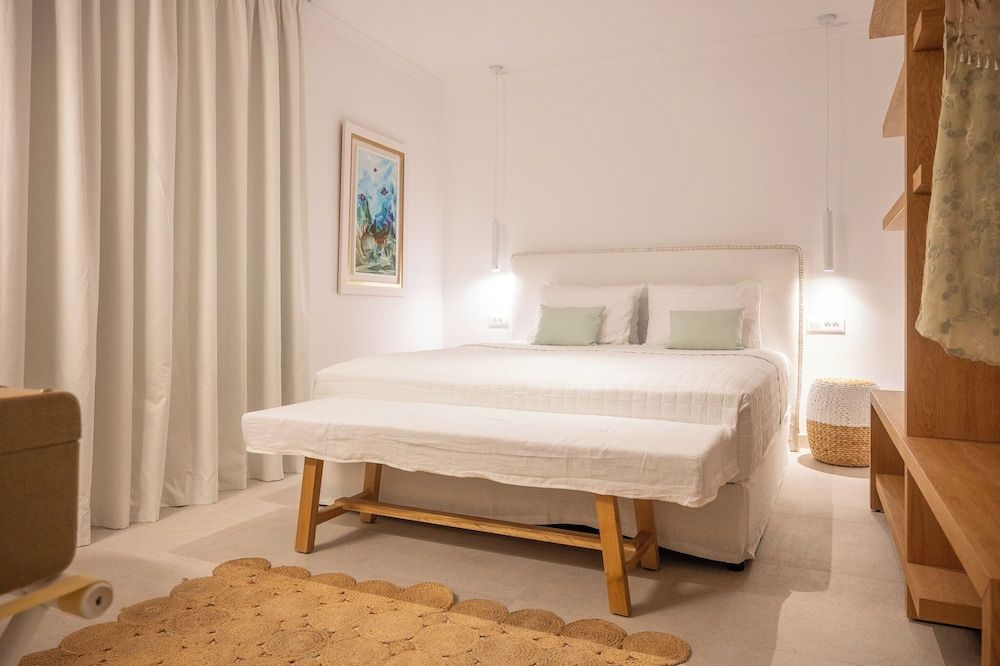 Achillion Luxury Corfu Villa 2