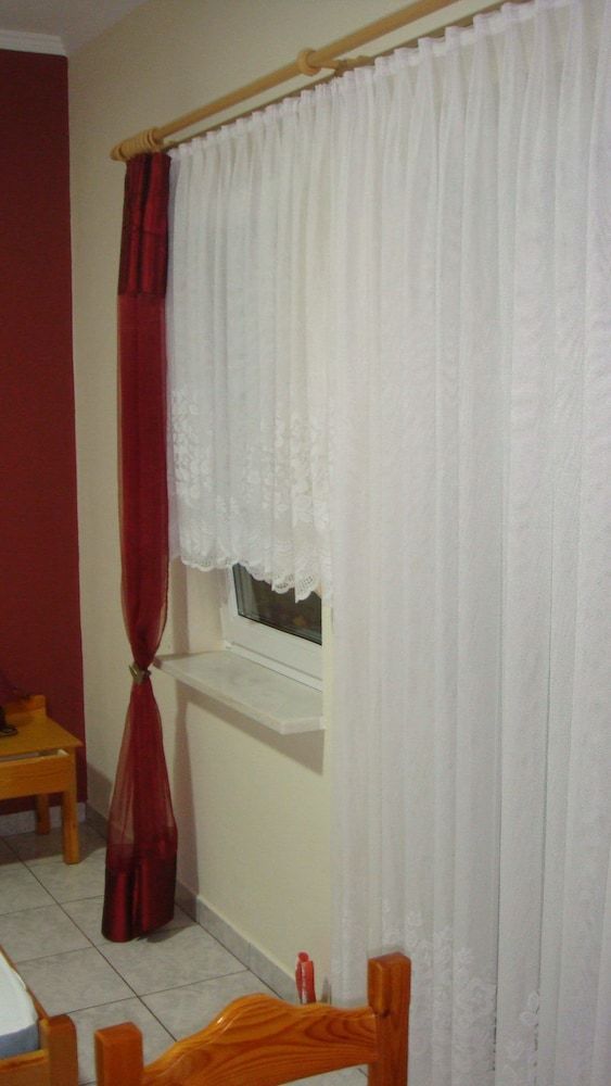 Delphin Rooms Sivota 3