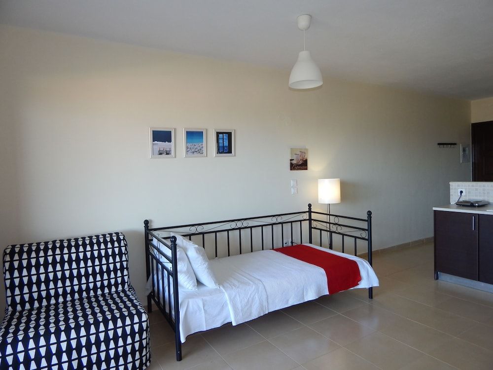 Kripis Studio Paliouri 3