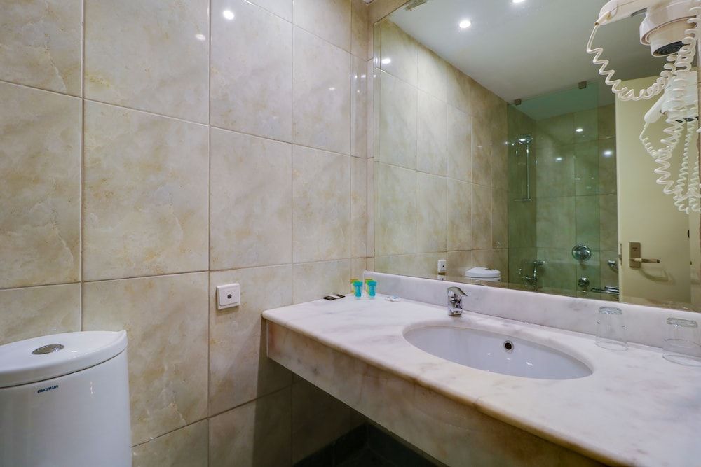 Olympian Bay Grand Resort 3