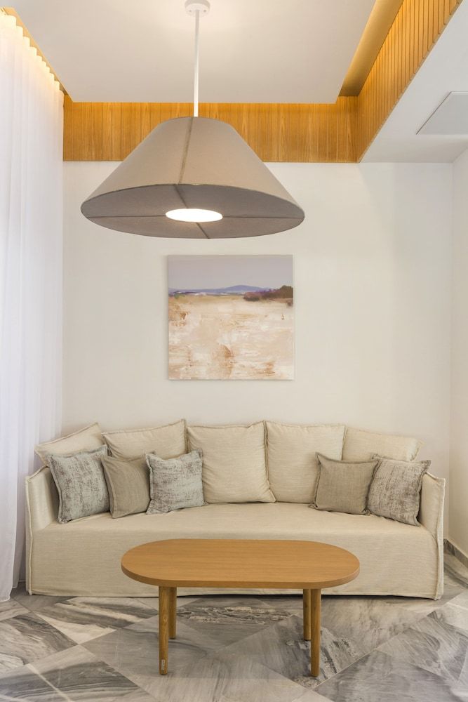 Samian Mare Hotel Suites & Spa 2