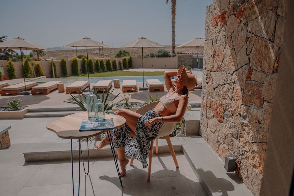 Marble Luxury Suites 3