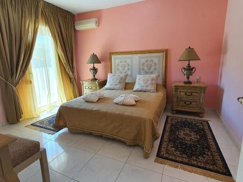 EXPLOR Mansion - Inclusive Experience 3