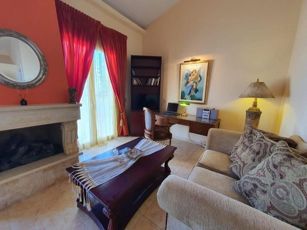 EXPLOR Mansion - Inclusive Experience 2