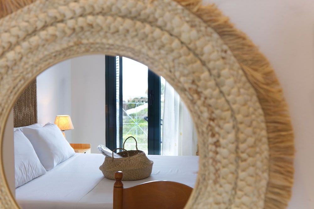 Koukounari Apartments