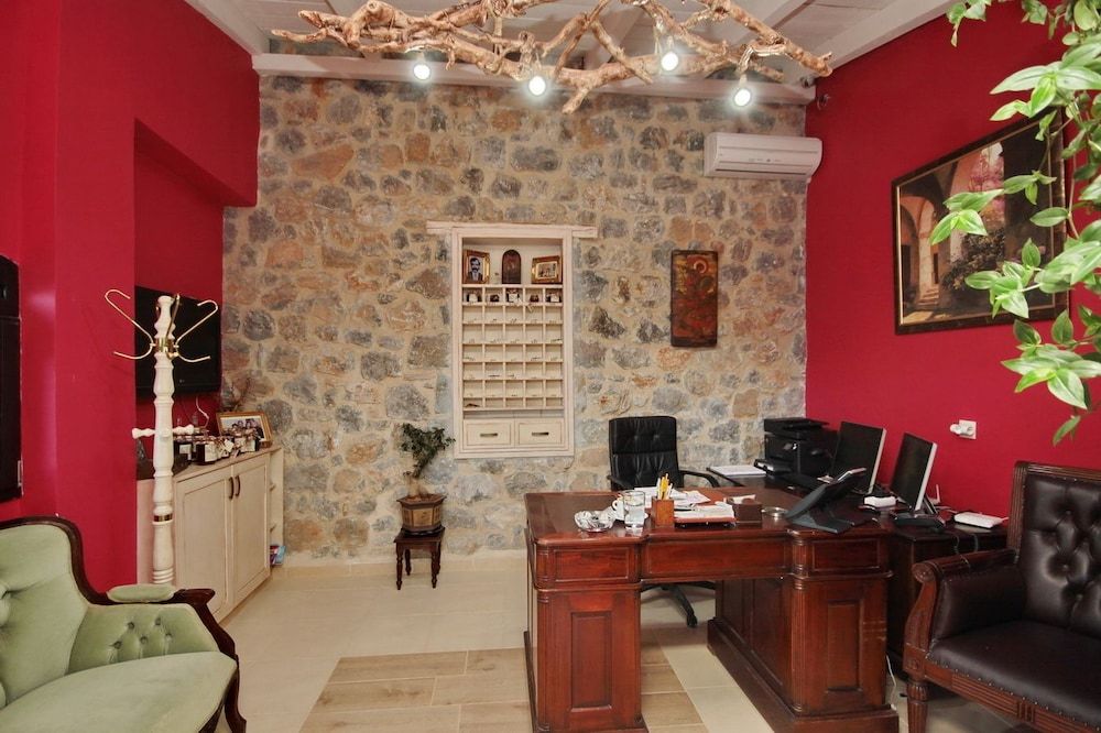 Menalia Villas & Suites 2