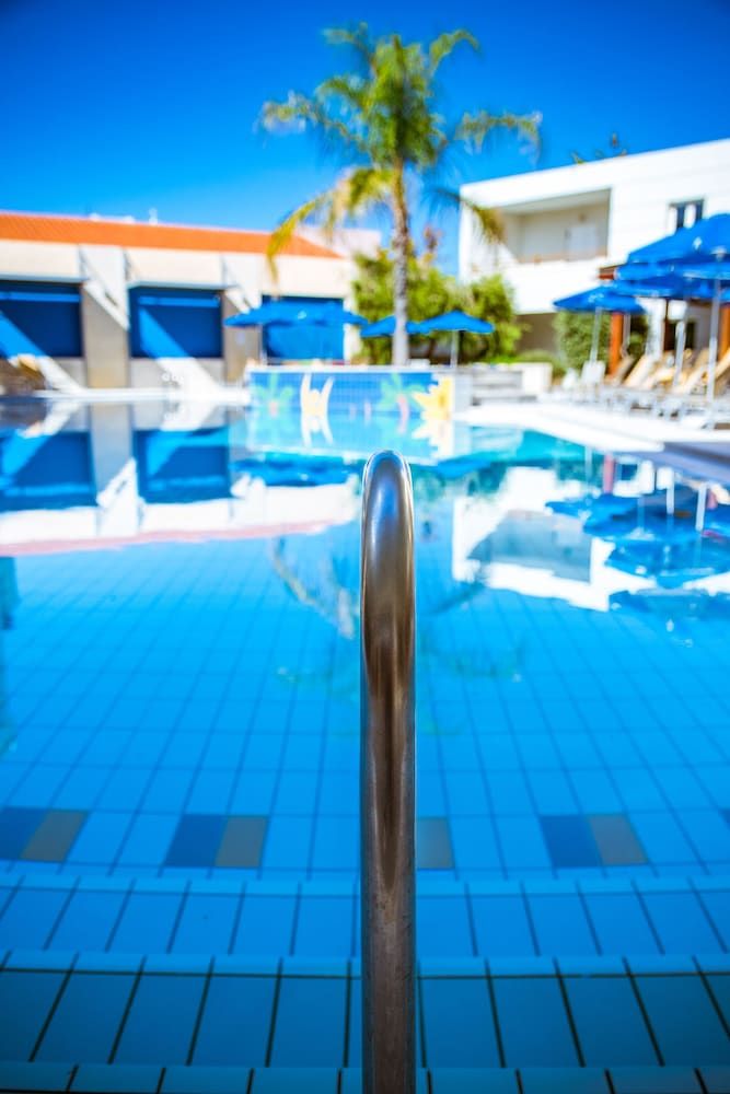Anais Collection Hotels & Suites 1