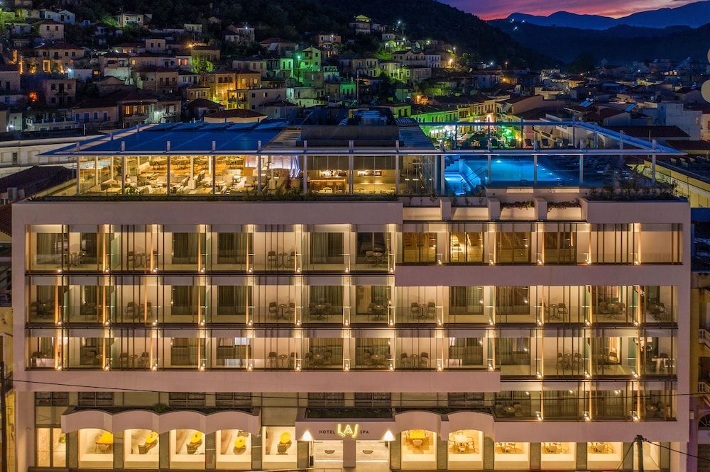 Las Hotel & Spa 4 étoiles à Gythio