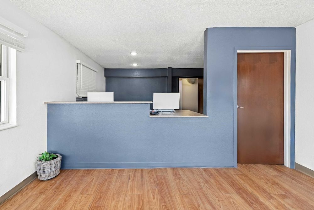 Birch Hill Suites Kansas City – Independence 3