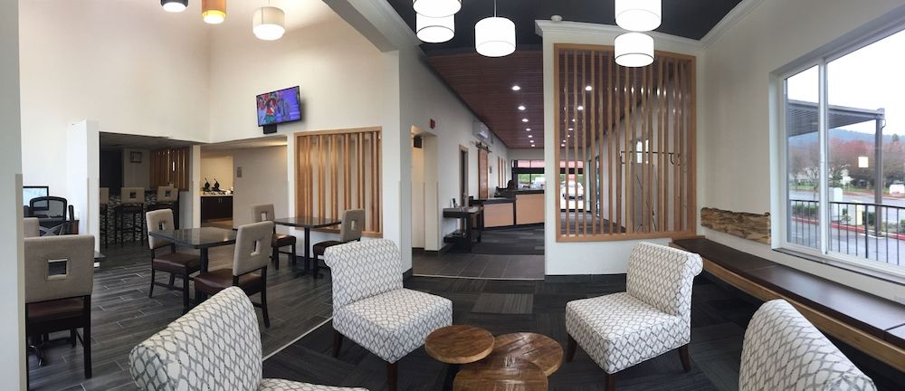 Quality Inn & Suites Clackamas – Portland 1