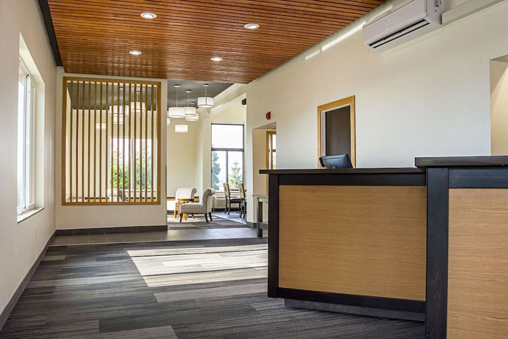 Quality Inn & Suites Clackamas – Portland 3