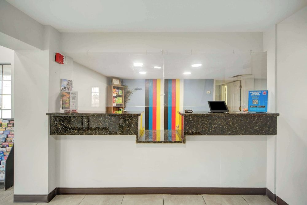 Motel 6 San Antonio, TX – I-35 North Corridor 3