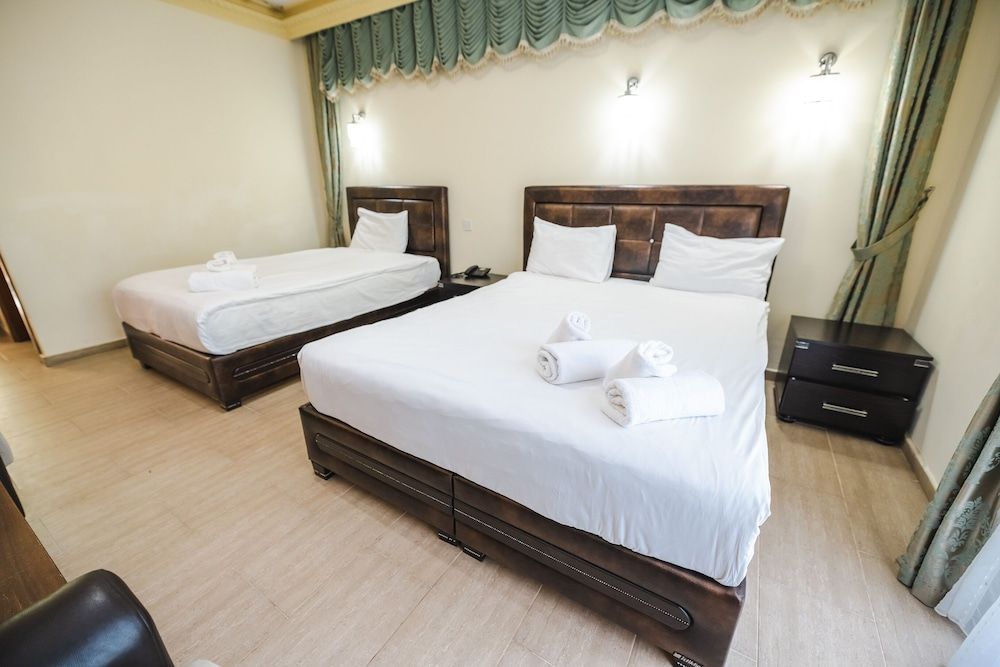 Riverside Garden Resort 3