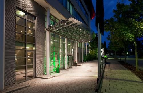 FOUR Munich Neue Messe 2